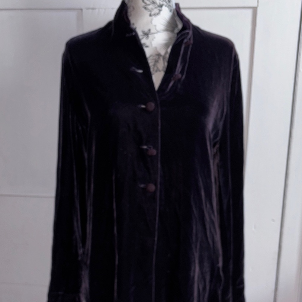 Elegant Vintage Purple Velvet Button Up Shirt Long Sleeve Velour Jacket Top